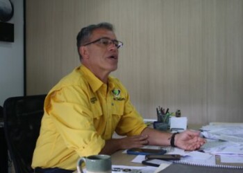 Aumento de 1000 % de tonelada de asfalto paraliza 80 % de obras en Los Salias