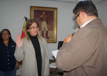 Cámara Municipal juramento nueva Síndico Procurador de Los Salias