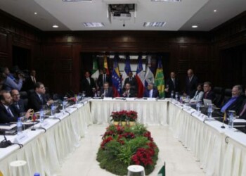 Oposición no asistirá al diálogo en República Dominicana