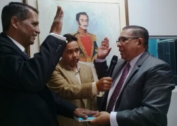 José Morales es juramentado como presidente del Concejo Municipal de Carrizal