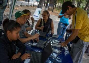 Acción Democrática reunió las firmas para validarse, Primero Justicia llama a la jornada de reparación