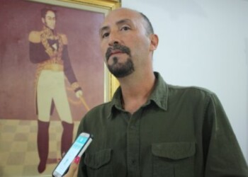 Activan plan piloto contra mendicidad infantil en 17 escuelas sanantoñeras