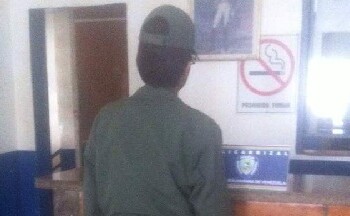 Policarrizal detiene a ciudadana  solicitada por robo