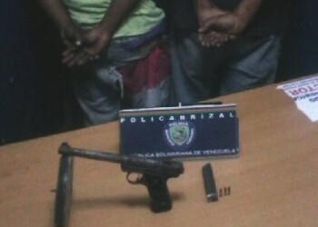 Uno de los asaltantes resultó herido en la pierna