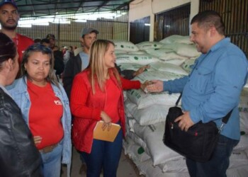 Productores guaicaipureños presentaron propuestas a la alcaldesa Wisely Álvarez 
