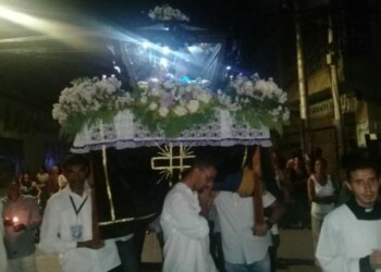 Feligreses mirandinos conmemoraron  pasión y muerte de Jesucristo 