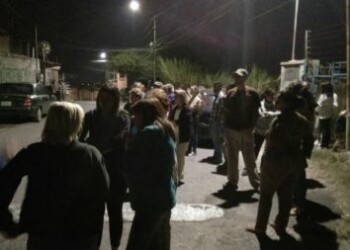 Tras embarque vecinos de El Limón amenazan con tomar sede de Hidrocapital