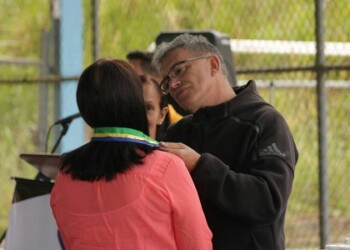 68 alumnos de la Escuela Comunitaria recibieron premio a la Excelencia Educativa