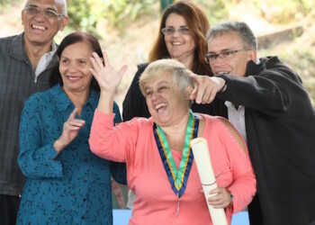 158 niños sanantoñeros recibieron en cuatro días el botón de la “Excelencia Educativa”