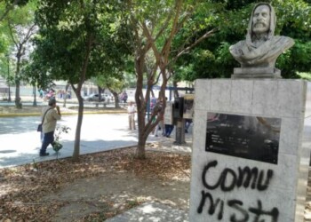 Denuncian que Paseo Los Próceres está en ruinas gracias a mega caso de corrupción