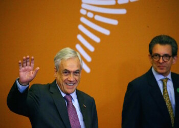 Piñera pide a Venezuela que vuelva al camino democrático y admita crisis humanitaria