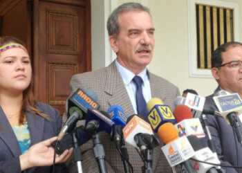 El diputado Luis Stefanelli alerta a los venezolanos que situación con el gas doméstico empeorará. Solo el Criogénico de Jose está produciendo para atender al 20% de los consumidores a nivel nacional