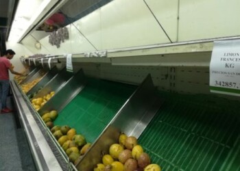 Neveras vacias en Altos Mirandinos
