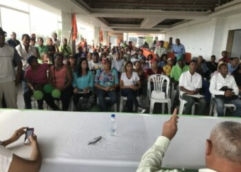 Juramentados 13 comandos de campaña en Guatire y Barlovento a favor de candidatura de Henri Falcón