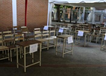 Centros de votación vacíos