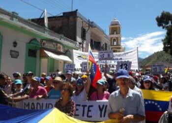 Las elecciones fueron convocadas violando los derechos de participación política