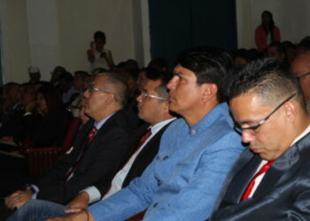 CNE proclama a parlamentarios mirandinos