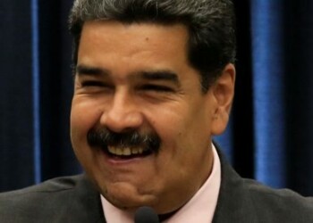 Denuncia desalojo de familia por hacer chiste sobre atentado a Maduro