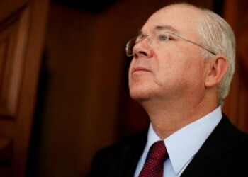 Ramirez dice que Zapatero está haciendo "tremendo daño" al país