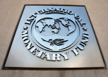 FMI prevé fuerte contracción económica en Venezuela y alerta que la crisis humanitaria también se intensifica