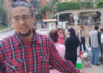 VP Carrizal denuncia que vecinos de Montaña Alta deben sacar agua de
una alcantarilla