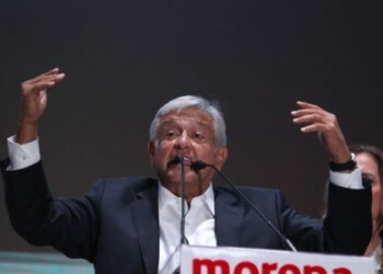 López Obrador dice que "tenderá la mano" al Gobierno de Donald Trump