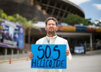 Denuncian traslado irregular de "presos políticos" venezolanos en motín