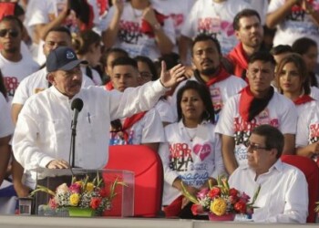 Senador de Estados Unidos llama al Congreso a sancionar a Ortega y Murillo