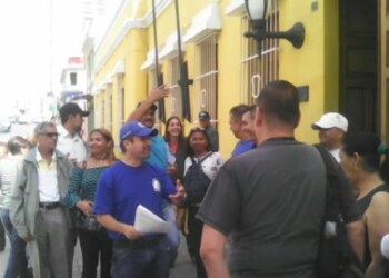 Trabajadores de la Gobernación de Miranda exigen 
sueldos por encima de los 50 salarios mínimos