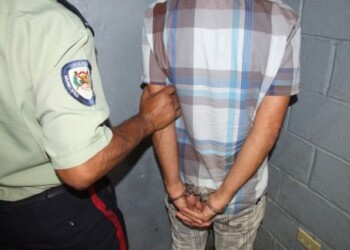 Poliguaicaipuro aprehendió a sexagenario por hurto de cableado de CANTV