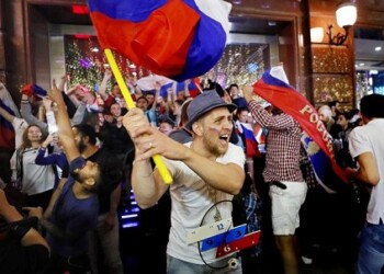 "Campeones de nuestros corazones": Selección rusa conquista al país