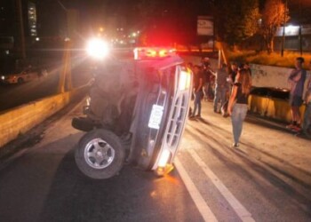 Accidente registrado en Los Salias. Foto: Luis Sajaro
