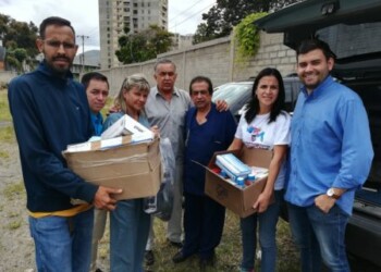 Acción Humanitaria por Venezuela donó insumos médicos al Pronto Socorro de Los Teques