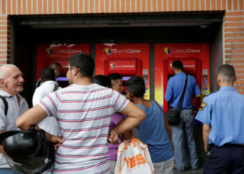 Banca pública y privada no abrirá durante cuatro días por orden de Sudeban