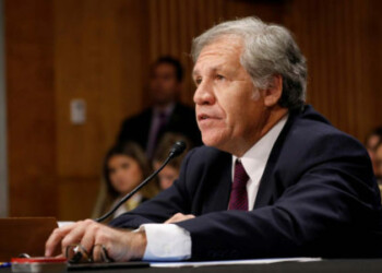 Almagro culpa a Maduro del "éxodo" de venezolanos y pide respuesta regional