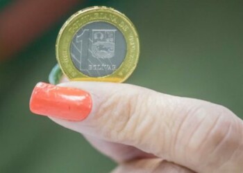 El bolívar venezolano se devalúa un 9,17 % tras anuncios económicos de Maduro