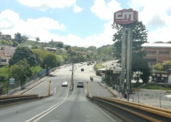 Avenida Perimetral de Los Salias