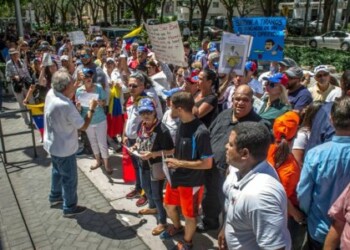 Venezolanos piden boicot latinoamericano a restaurante en Miami de chef turco