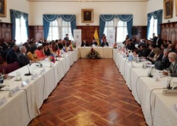 Once países de América Latina piden a Venezuela aceptar ayuda para frenar migración