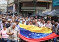 Trabajadores recorrieron calles de Los Teques