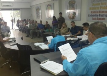 Vecinos de Carrizal presentan proyecto de ordenanza para proteger memoria histórica