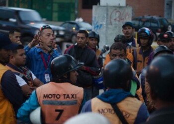 Mototaxistas de Carrizal prestarán servicio gratuito dos veces a  la semana