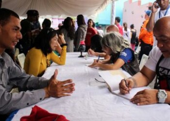 Atendidos 600 vecinos de la Comuna Francisco de Miranda con jornada integral