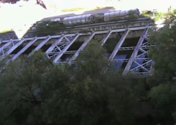 Obras del Metro en San Antonio convertidas en criadero de mosquitos