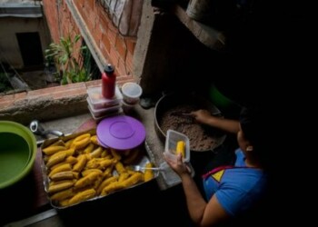La canasta básica familiar venezolana se ubicó en octubre en 82.451,82 bolívares