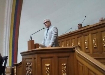 Alfonso Marquina:  “Desde la AN declaramos inconstitucional la pretensión de Nicolás Maduro de usurpar el poder el 10 de enero”