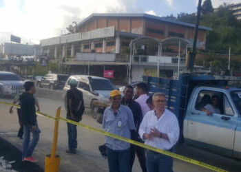 Alcalde Josy Fernandez abrió el paso por la via