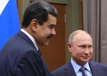 Putin condena cualquier intento cambiar situación en Venezuela por la fuerza