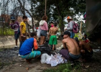 Casi mil menores deambulan solos por las calles de Caracas