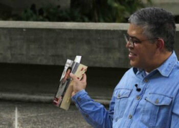 Elías Jaua: Chávez nos mostró el camino de la victoria